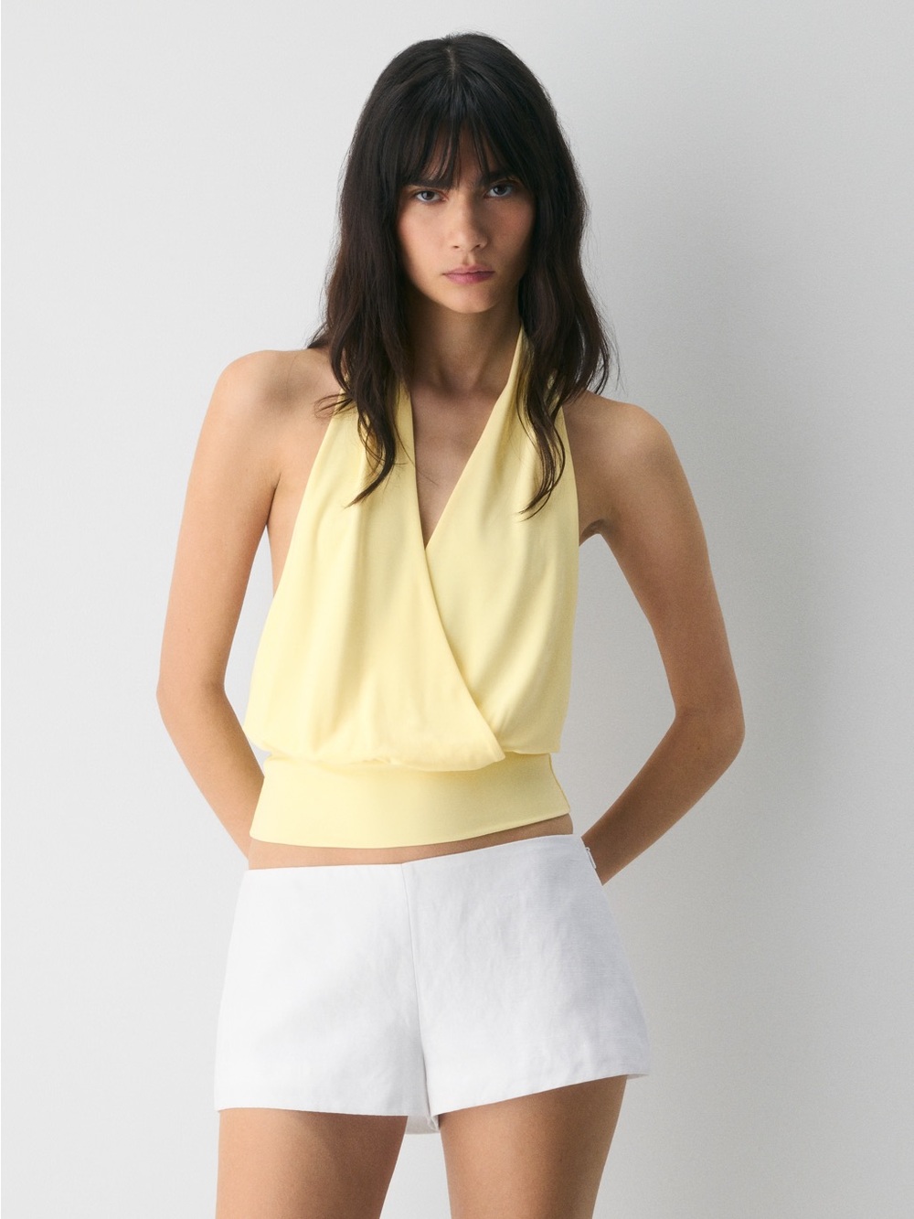 NWT Aritzia smooth matter valley halter top - Lemonade